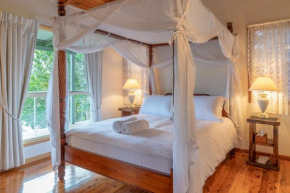 Гостиница Pencil Creek Cottages  Мейплтон